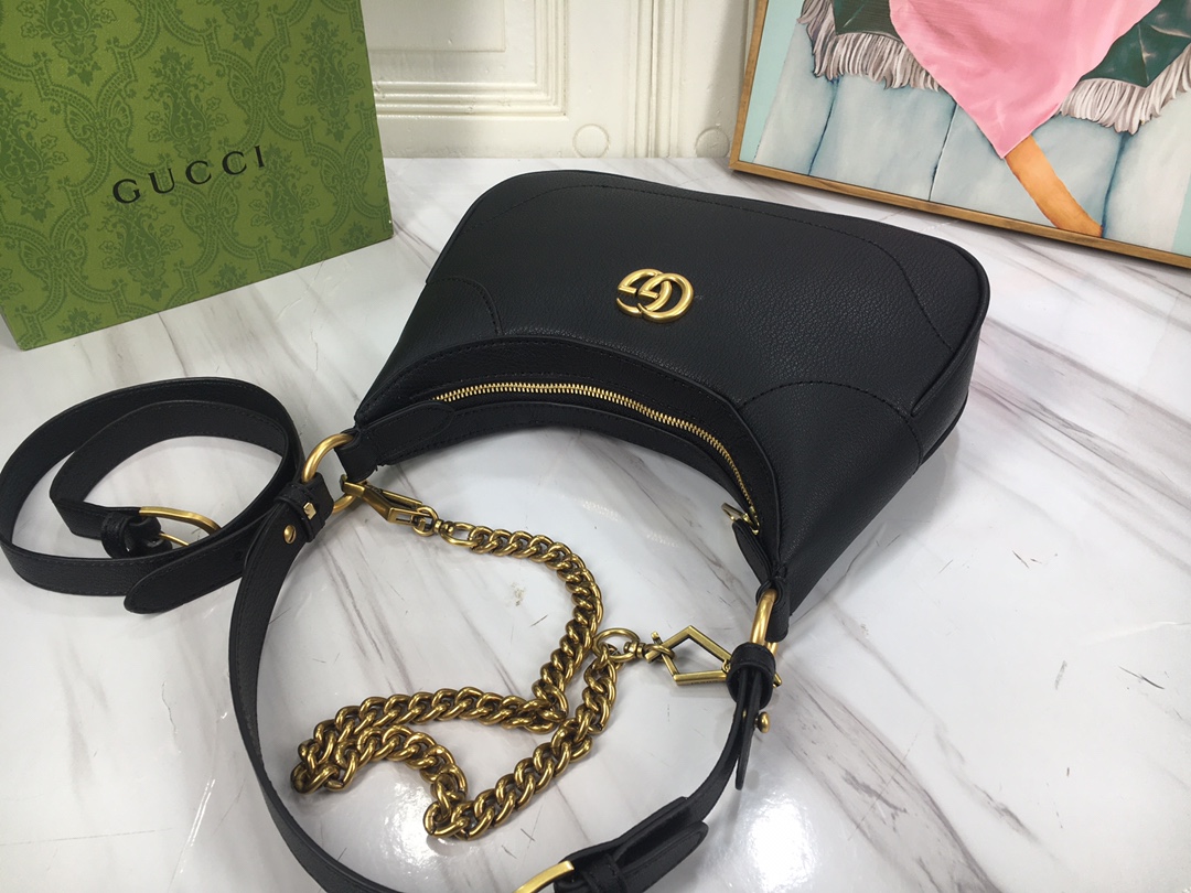 Gucci Hobo Bags